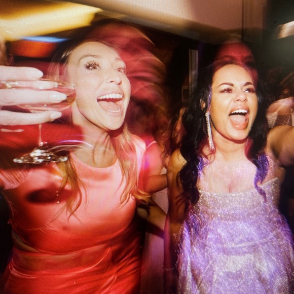 Meet your Posher, Jessica - Picture 1 of 1